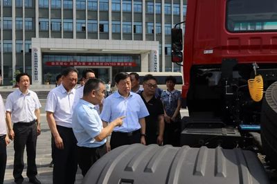 市委書記深入張灣區 現場為八大專用汽車工業項目發展“把脈開方”